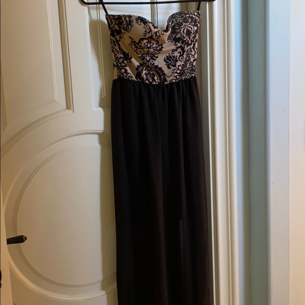 Long black dress